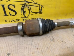 PÓŁOŚ PRAWA PRZÓD RENAULT MEGANE 1.6 DCI