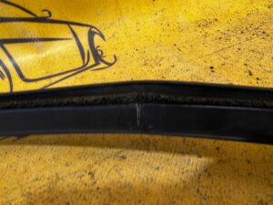 USZCZELKA OSŁONA DRZWI LEWYCH TYLNYCH LEXUS RX 450H III 3 AL10