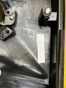 TAPICERKA BOCZEK DRZWI TYŁ PRAWY SUBARU FORESTER VI SL 25-