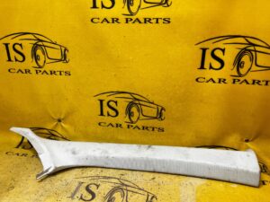 OSŁONA POSZYCIE SŁUPKA A PRZÓD PRAWE PRAWY PEUGEOT 5008 II 3008 II