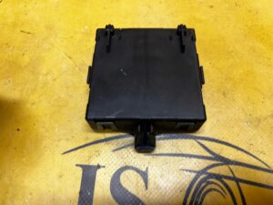 MODUŁ STEROWNIK DRZWI PRZÓD LEWY MERCEDES GLS X166