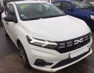 PRAWA PÓŁOŚ PRZÓD DŁUGA DACIA SANDERO III 3 1.0 TCE SCE