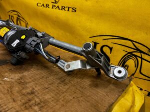 MECHANIZM SILNIK WYCIERACZEK PRZÓD RENAULT MEGANE IV EU