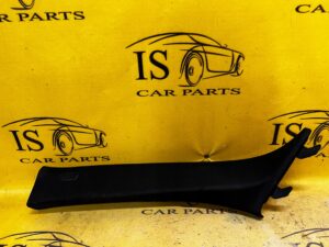 OSŁONA POSZYCIE SŁUPKA A LEWA CZARNA BMW 5 G30