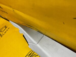 POSZYCIE OSŁONA SŁUPKA PRZÓD A PRAWY PRAWA LAND ROVER DISCOVERY 5 V L462 EU