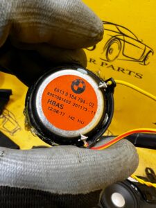 GŁOŚNIK GŁOŚNICZEK WYSOKOTONOWY HARMAN KARDON BMW 5 G30