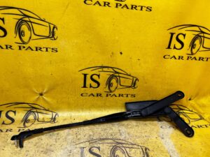 RAMIE WYCIERACZKI PRAWE PORSCHE CAYENNE II 7P5