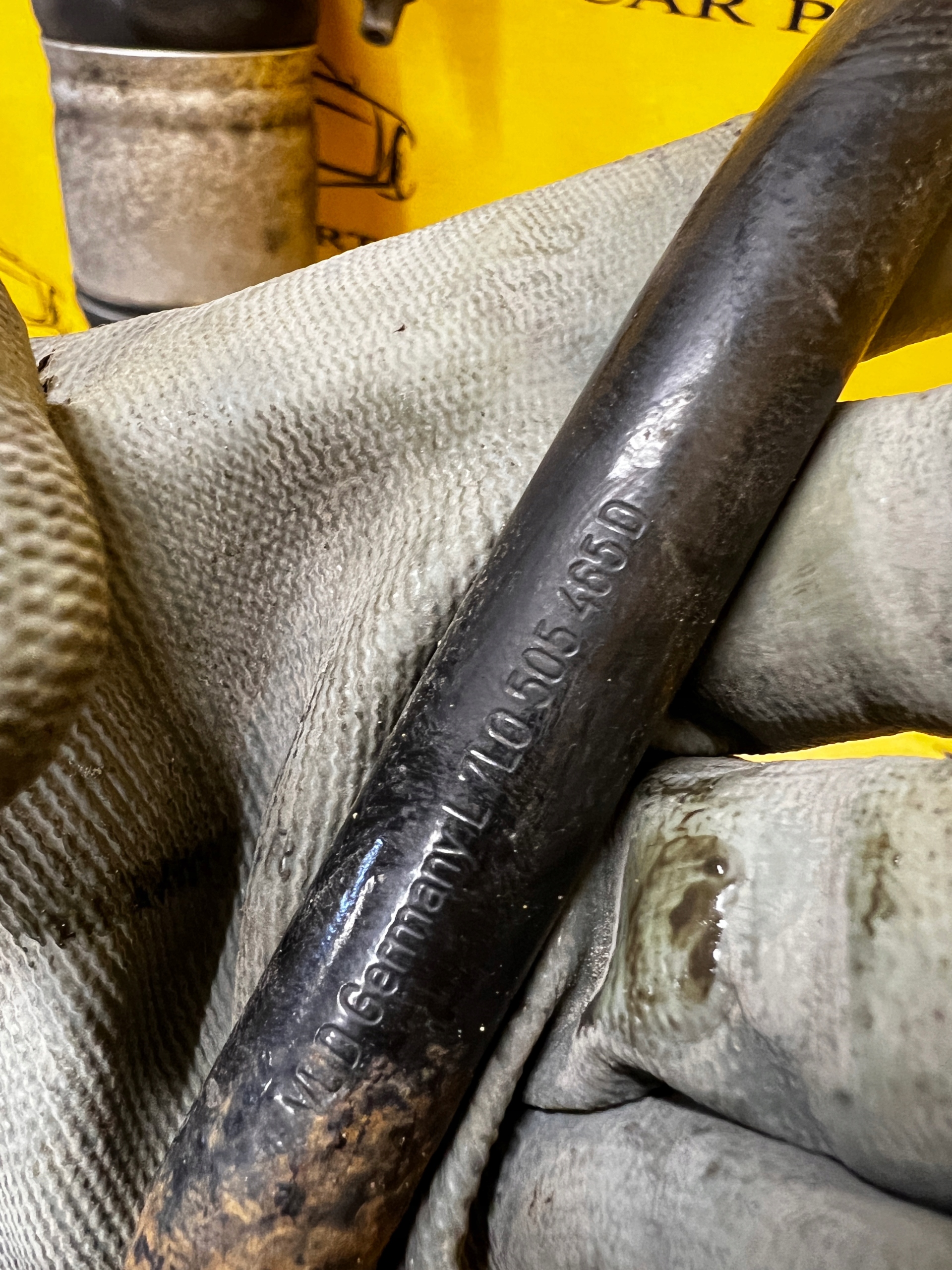 ŁĄCZNIK STABILIZATORA LEWY PORSCHE CAYENNE 7P5 LIFT 4.2D