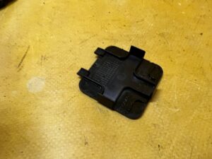 OSŁONA ZAŚLEPKA SZYNY PROWADNICY FOTELA TYŁ 2 RZĘDU FORD EXPLORER MK6