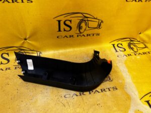 OSŁONA POSZYCIE SŁUPKA KLAPY PRAWA FORD ESCAPE MK4 1.5 EB