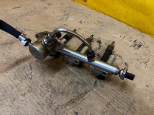 LISTWA WTRYSKOWA WTRYSKIWACZE POMPA CITROEN C3 III PEUGEOT 208 II 1.2 THP