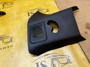 POSZYCIE OSŁONA OBUDOWA SŁUPKA D TYŁ PRAWY GŁOŚNIK FORD EXPLORER VI MK6