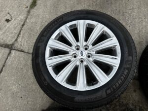 KOŁA FELGI OPONY LETNIE FORD EXPLORER MK6 20- 255/55 R20