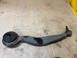 WAHACZ PRZÓD PRZEDNI PRAWY MERCEDES CLS W218 4WD 4X4