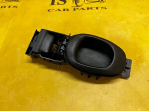 KLAMKA WEWNĘTRZNA RĄCZKA DRZWI PRAWA CHEVROLET CORVETTE C5 97-04
