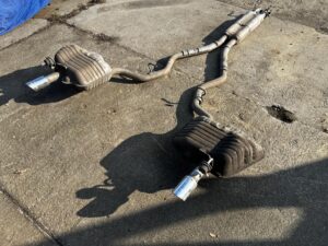 KPL UKŁAD WYDECHOWY WYDECH KOŃCÓWKI FORD EXPLORER MK6 3.3 V6 FHEF HYBRID