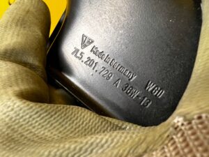 PŁYTA OCHRONNA PRZEWODU PALIWOWEGO PORSCHE CAYENNE II 7P5 LIFT 92A