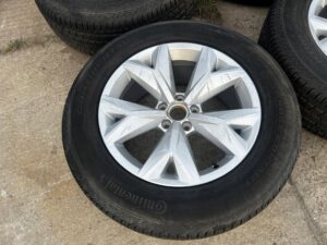 KOŁA FELGI OPONY CAŁOROCZNE VW ATLAS 245/60 R18