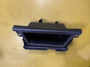 WNĘKA SCHOWEK BOCZKA BAGAŻNIKA BMW X6 E71 E70