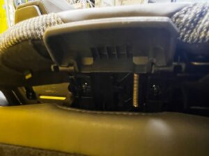 FOTEL PRZÓD PRAWY PASAŻERA AIRBAG ALLURE ELEKTRYCZNY PEUGEOT 3008 II EU