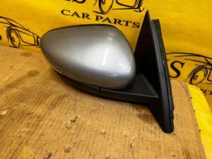 LUSTERKO ZEWNĘTRZNE PRAWE 9 PIN FORD KUGA MK3 LIFT EU SOLAR SILVER