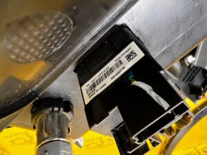 SCHOWEK PÓŁKA GNIAZDO USB TUNELU ŚRODKOWEGO FORD FUSION LIFT USA