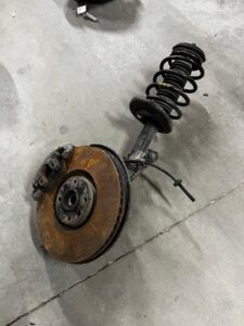 NOGA ZWROTNICA AMORTYZATOR PRZÓD LEWY CITROEN DS5 I 2.0 HDI HYBRID