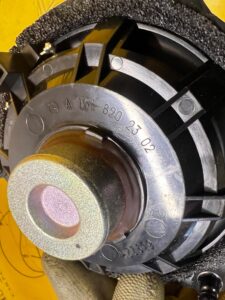 GŁOŚNIK DESKI KONSOLI MERCEDES GLS X166