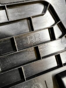 OSŁONA ZAŚLEPKA BOCZKA DRZWI TYŁ PRAWY LAND ROVER DISCOVERY 5 V L462