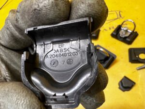 6 X MOCOWANIE UCHWYT ZACZEP BAGAŻNIKA MERCEDES CLS W218 E W212 KOMBI