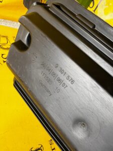 OSŁONA WLOT DOLOT ŁAPACZ POWIETRZA CZUJNIK ZAPACHU AUC BMW 5 G30