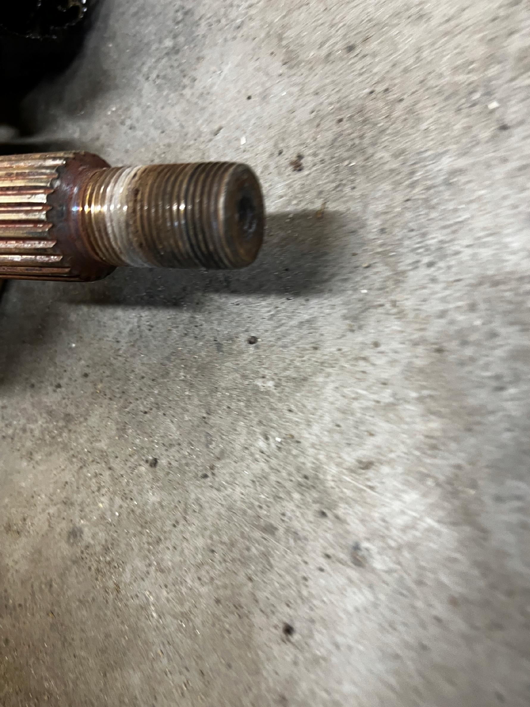 PÓŁOŚ PRZÓD PRZEDNIA PRAWA PRAWY DACIA DOKKER 1.5 BLUE DCI