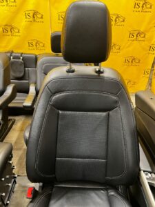 FOTELE KOMPLET WNĘTRZE BOCZKI FOTEL KANAP 6 OSÓB FORD EXPLORER MK6 VI 2021
