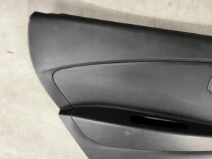 BOCZEK TAPICERKA DRZWI LEWY TYŁ RENAULT CAPTUR I PRZEDLIFT