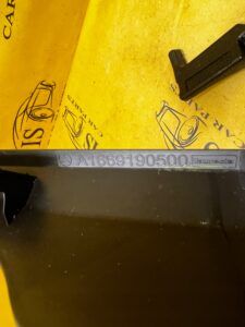 OSŁONA ZAŚLEPKA SZYNY PROWADNICY FOTELA PRZÓD LEWY MERCEDES GL X166