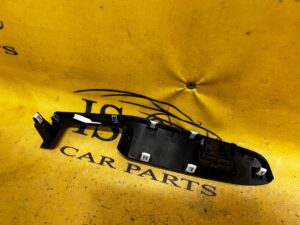 PRZEŁĄCZNIK PANEL STEROWANIA SZYB LEWY TYŁ FORD KUGA MK3