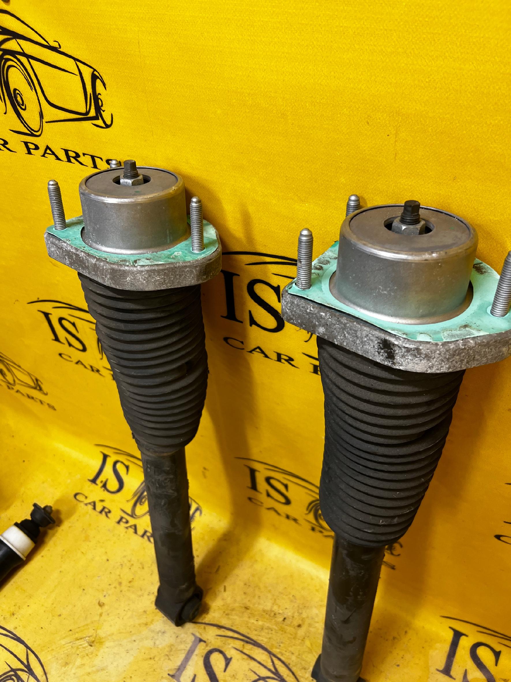 AMORTYZATORY TYLNE TYŁ LAND ROVER L462 DISCOVERY V