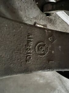 ZWROTNICA PIASTA TARCZA ZACISK WAHACZE PRZÓD LEWY BMW 5 F10 F11 2WD RWD