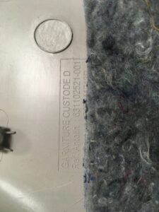 OSŁONA SŁUPKA RENAULT MEGANE IV HB TYŁ PRAWY