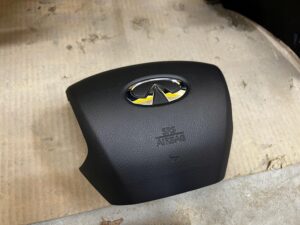 ORYGINALNA DESKA KONSOLA INFINITI Q50 PASY AIRBAG