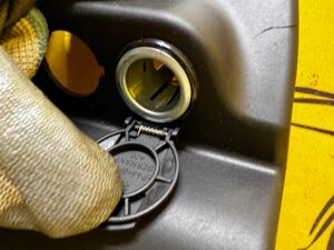 OSŁONA ZAŚLEPKA DESKI KONSOLI PORSCHE CAYENNE II 7P5 LIFT 92A