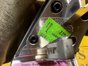 LISTWA DEKOR OBUDOWA DESKI KONSOLI LEWA LEWY SHADOW-BRUSHED BMW X5M E70 EU