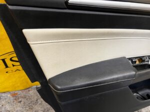 BOCZEK TAPICERKA DRZWI LEWY PRZÓD TITANIUM SKÓRA LED FORD FUSION LIFT USA