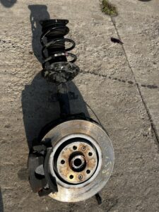 NOGA ZWROTNICA AMORTYZATOR PRZÓD LEWY LEWA RENAULT SCENIC IV 1.5 DCI