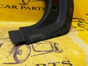 OSŁONA POSZYCIE NAKŁADKA SŁUPKA A LEWA BMW 5 G30