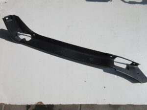 OSŁONA LISTWA RYNNEJ TYLNEJ KLAPY LEWA BMW X6 E71