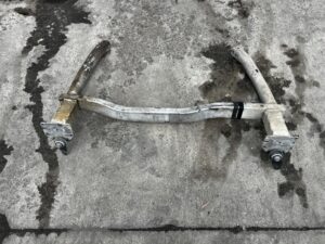 WZMOCNIENIE KŁY BELKA DOLNA POD CHŁODNICE ZDERZAKA PRZÓD PEUGEOT 508 I