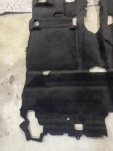 KOMPLET MATA DYWAN WYKŁADZINA PODŁOGI FORD BRONCO 21-