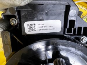 PAJĄK MANETKI TAŚMA PRZEŁĄCZNIK ZESPOLONY RANGE ROVER EVOQUE L538