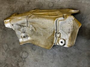 BLACHA OSŁONA TERMICZNA MERCEDES GL X166 4.7 V8